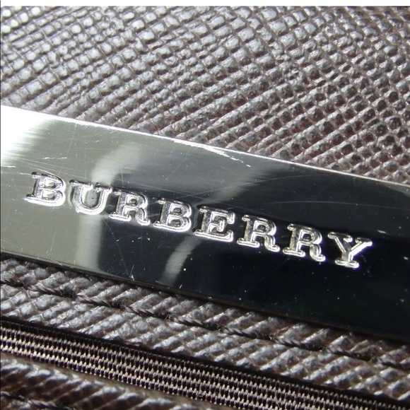 Burberry NOVA CHECK Handbag - Picture 8 of 8
